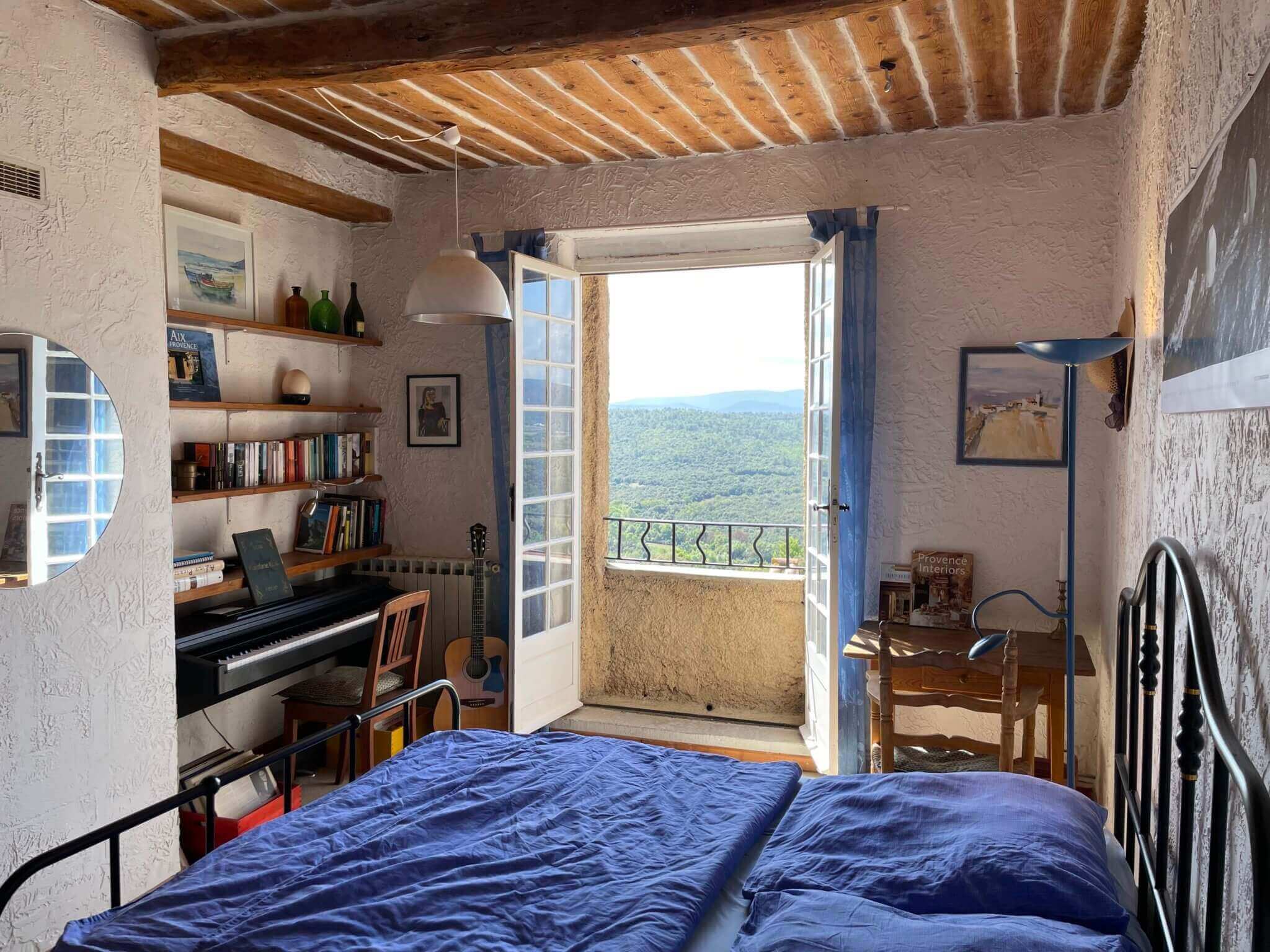 Schlafzimmer mit Ausblick